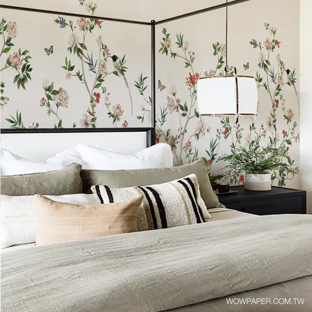 雅緻的寢居搭配手作植纖材質的木蘭花林壁紙